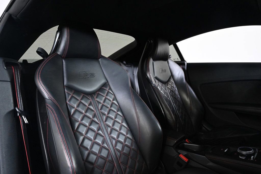 Used 2018 Audi TT RS image 15