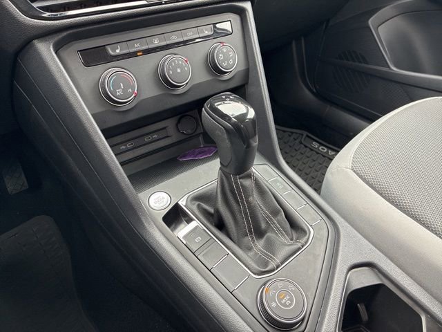 Used 2022 Volkswagen Taos S image 26