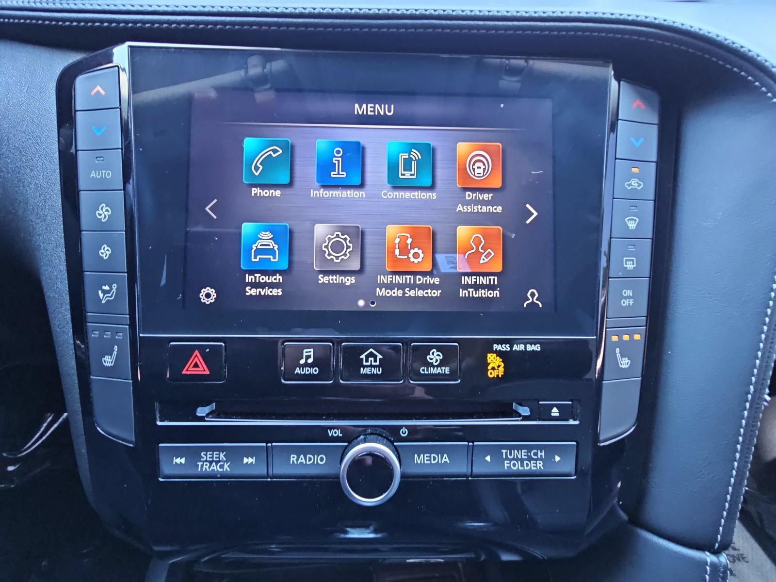 Used 2021 INFINITI QX50 Luxe FWD image 23