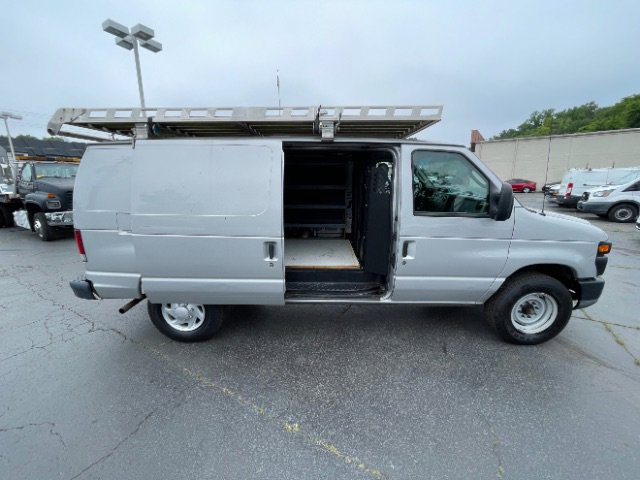 Used 2011 Ford E-250 and Econoline 250 w/ Commercial Cargo Van Pkg image 11