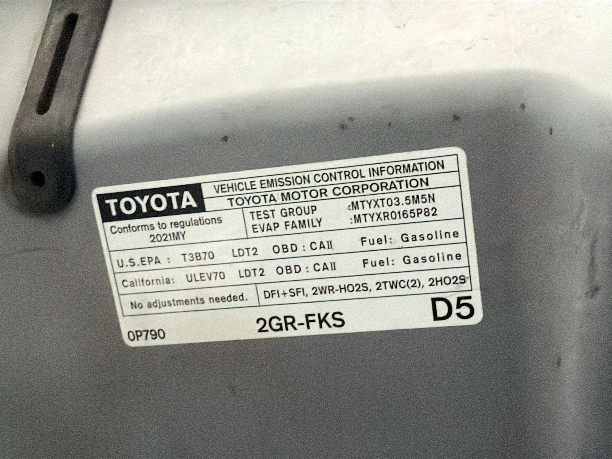 Used 2021 Toyota Tacoma SR5 w/ Blackout Package (TMS) image 15