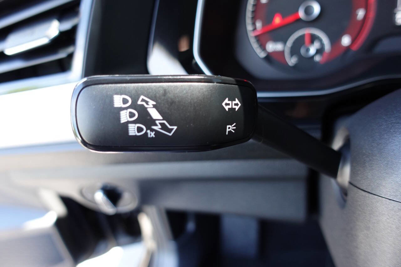 Used 2021 Volkswagen Jetta R-Line w/ R-Line Cold Weather Package FWD image 53