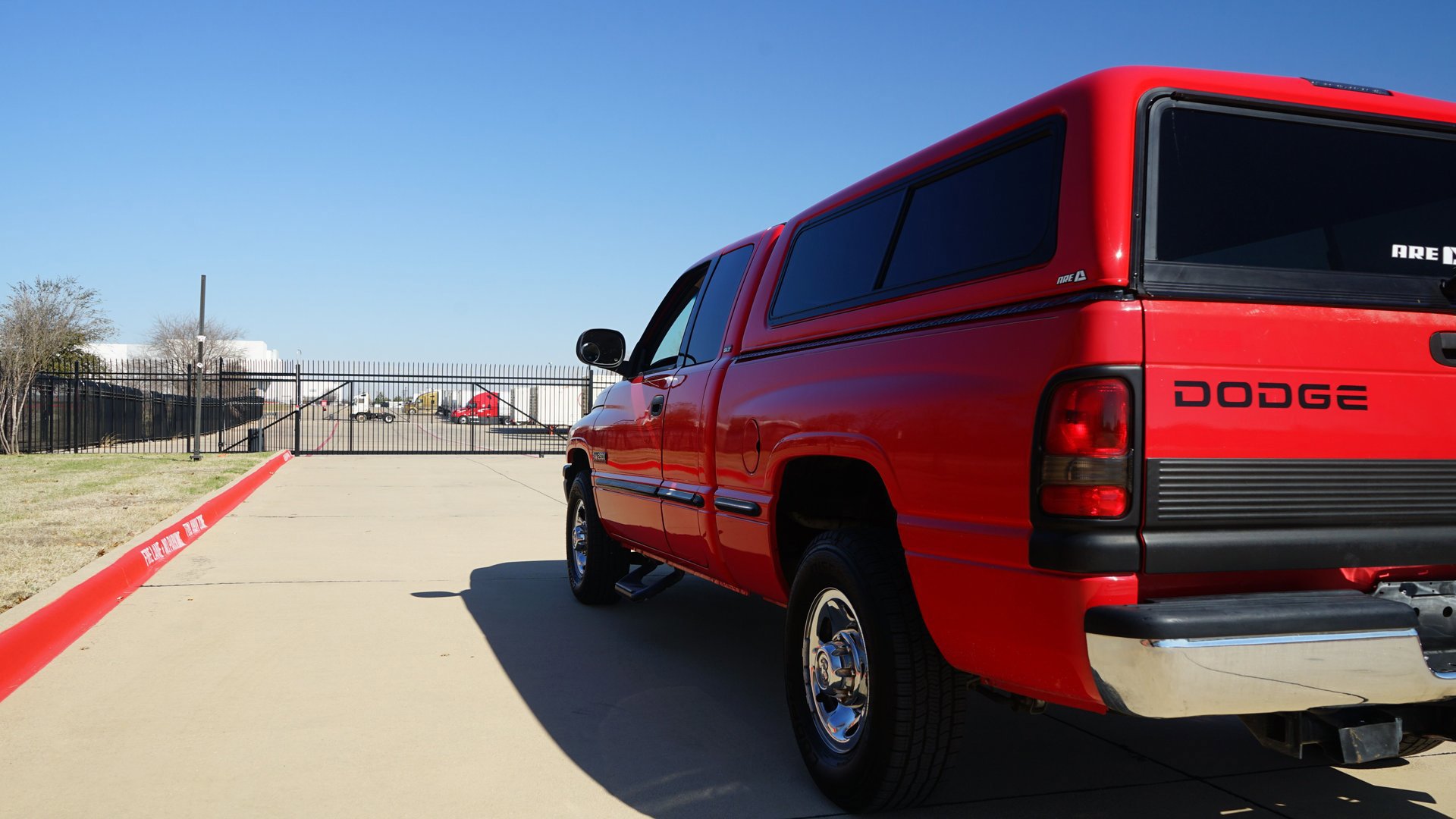 Used 1999 Dodge Ram 2500 Truck 2WD Quad Cab image 29