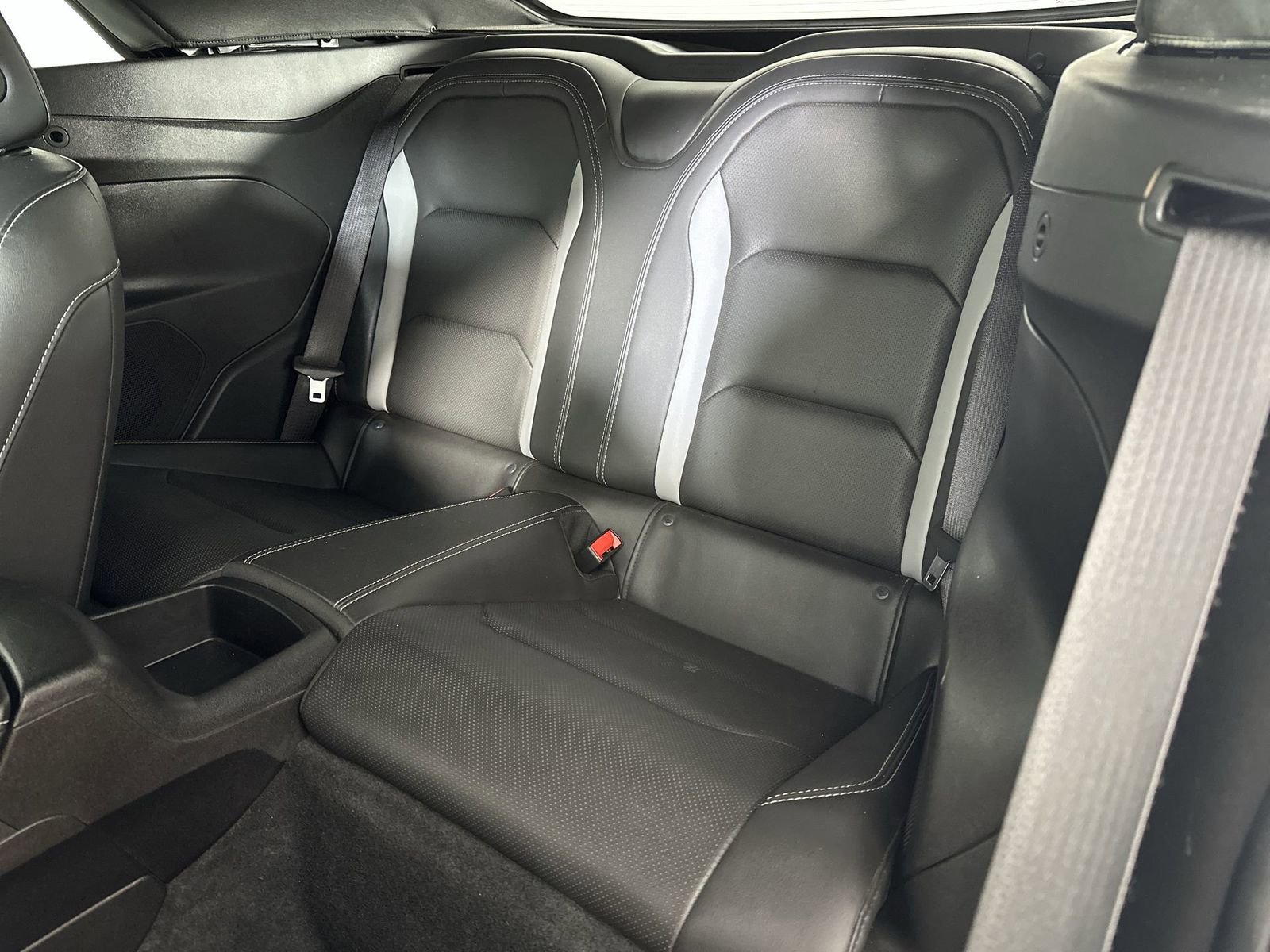 Used 2018 Chevrolet Camaro LT image 22