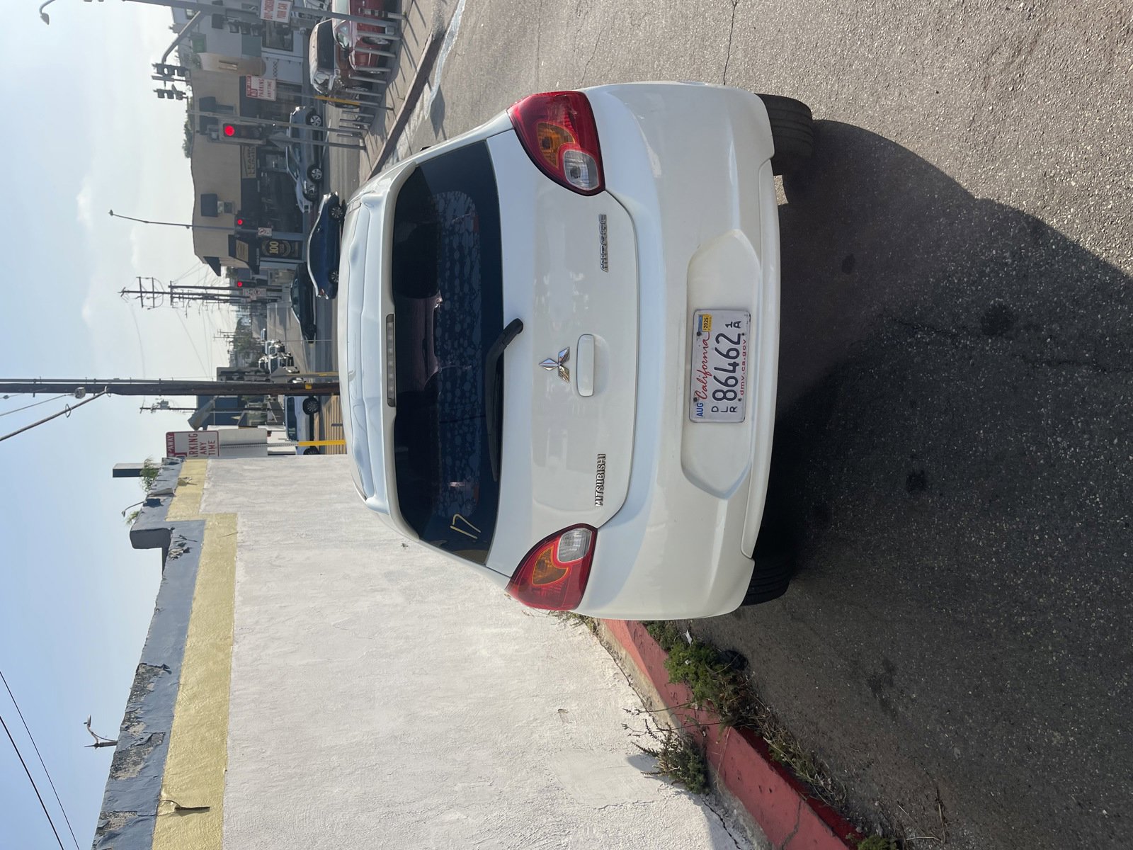 Used 2014 Mitsubishi Mirage DE image 3