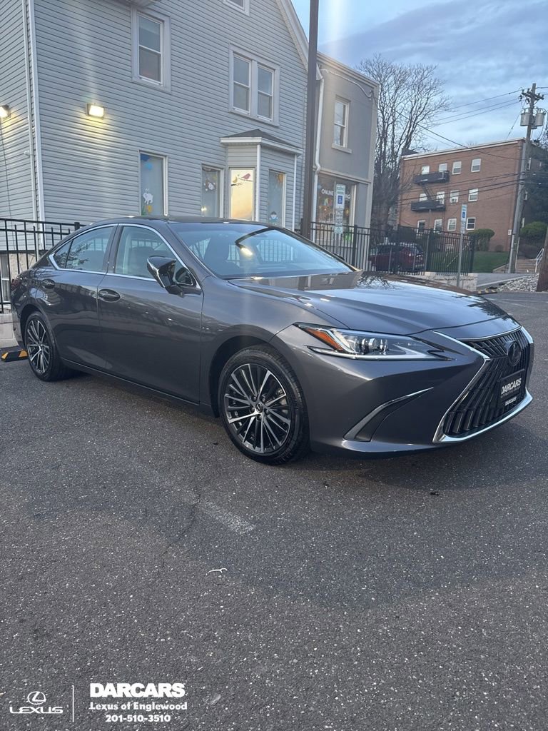 Used 2024 Lexus ES 350 w/ Premium Package image 1