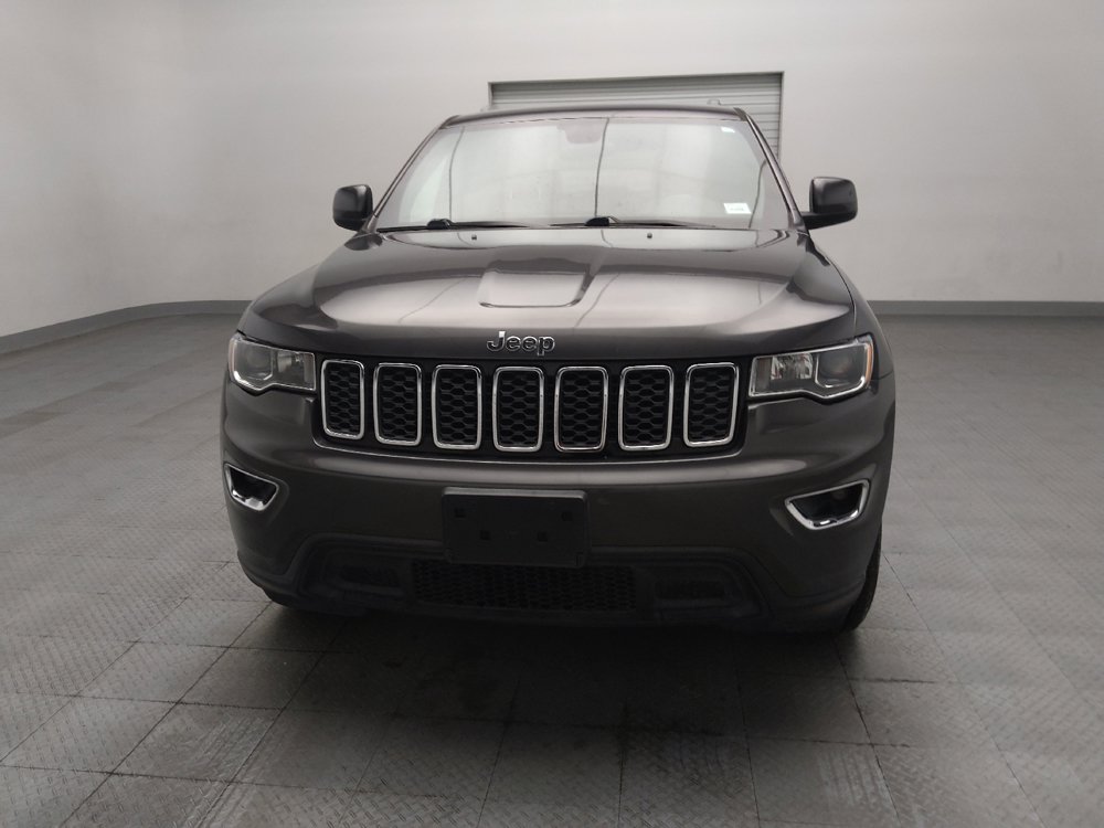Used 2020 Jeep Grand Cherokee Laredo RWD image 15