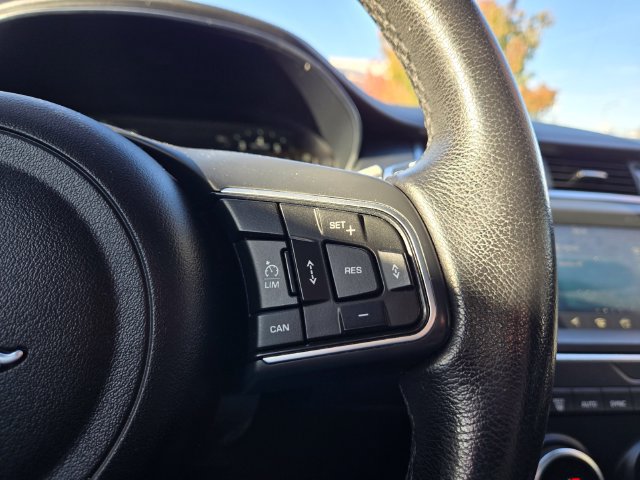 Used 2018 Jaguar E-PACE SE AWD/4WD image 20