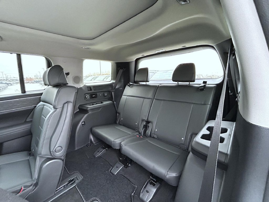 New 2026 Hyundai Santa Fe Limited AWD/4WD image 12