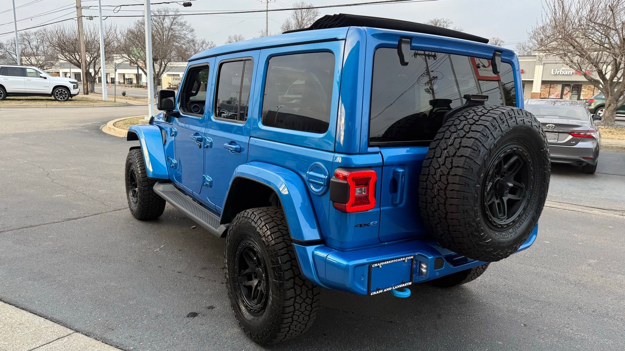 Used 2022 Jeep Wrangler Unlimited Sahara image 7