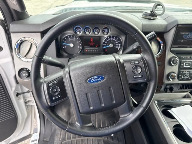 Used 2015 Ford F250 Lariat w/ Lariat Ultimate Package AWD/4WD image 19