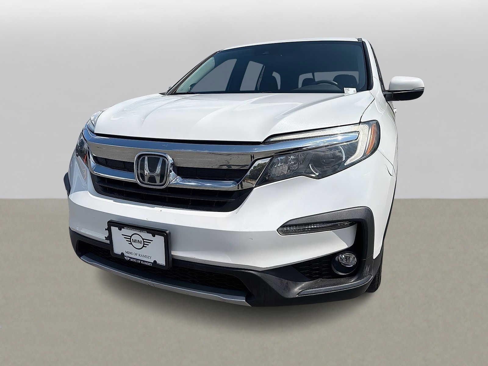Used 2020 Honda Pilot EX image 1