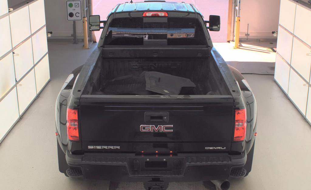 Used 2018 GMC Sierra 3500 Denali w/ Duramax Plus Package AWD/4WD image 6