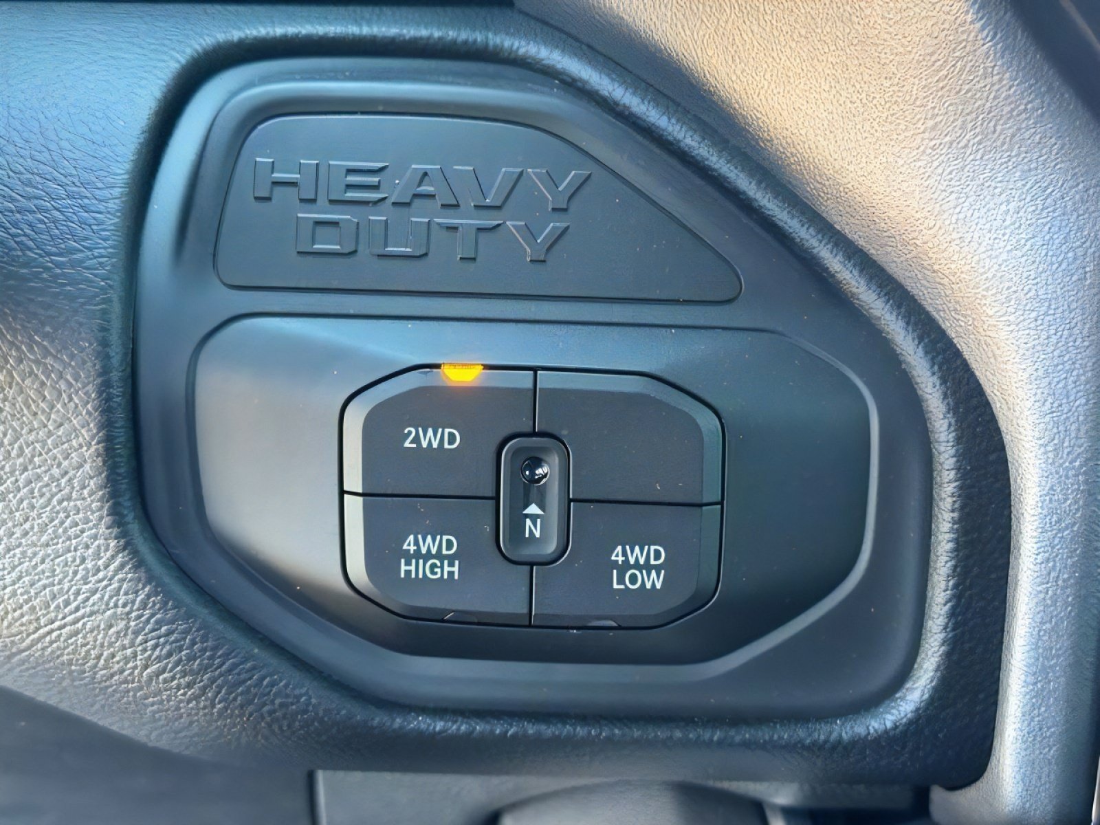 New 2026 RAM 2500 Laramie w/ Night Edition AWD/4WD image 21