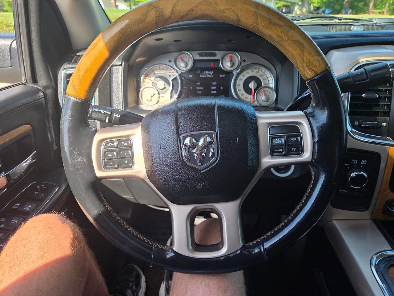Used 2017 RAM 2500 Longhorn AWD/4WD image 19