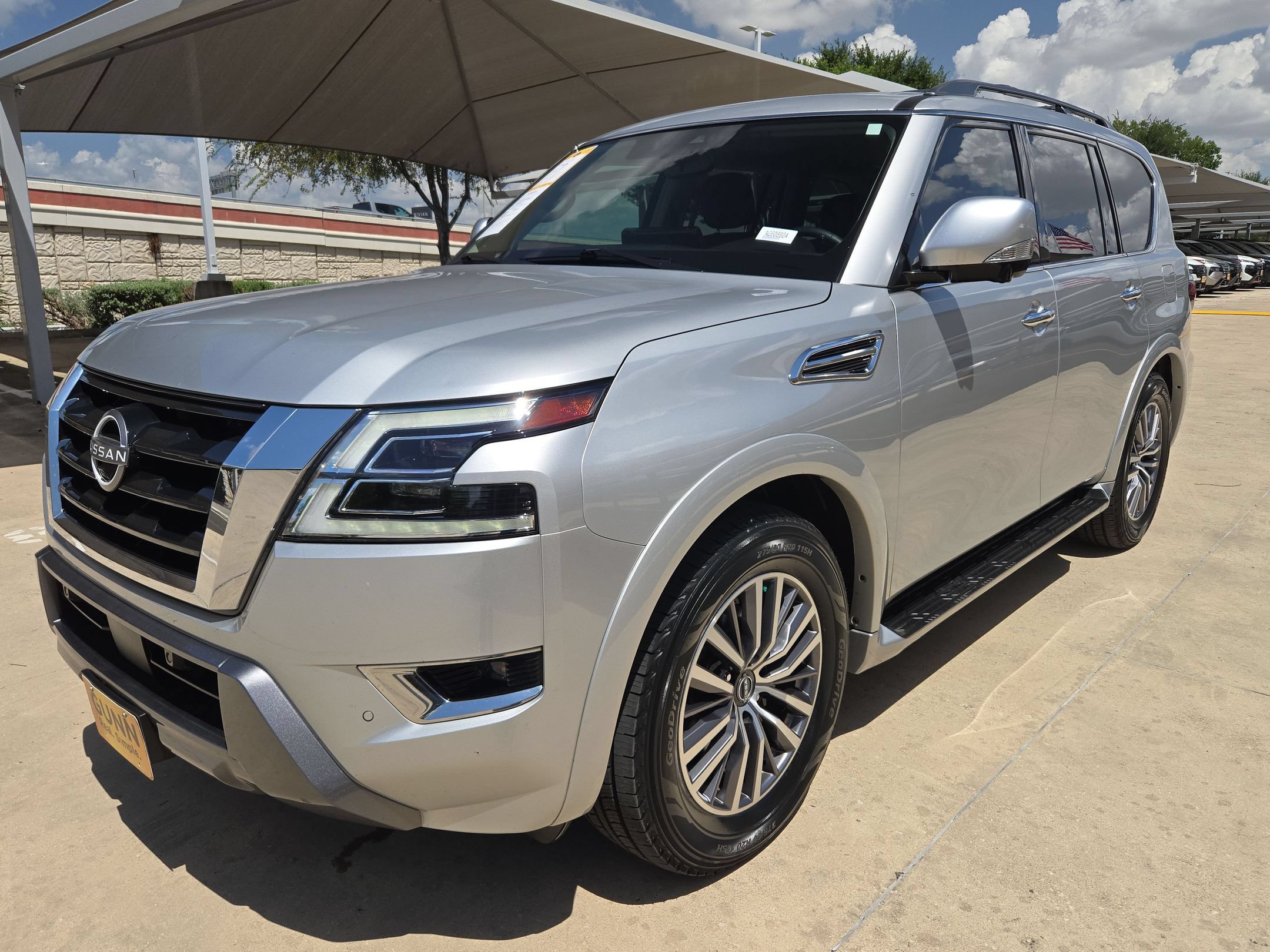 Used 2023 Nissan Armada SL w/ Cargo Package RWD image 7
