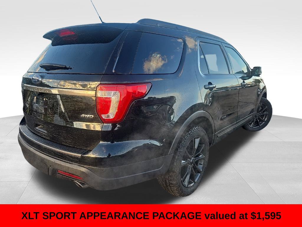 Used 2019 Ford Explorer XLT w/ Equipment Group 202A AWD/4WD image 5