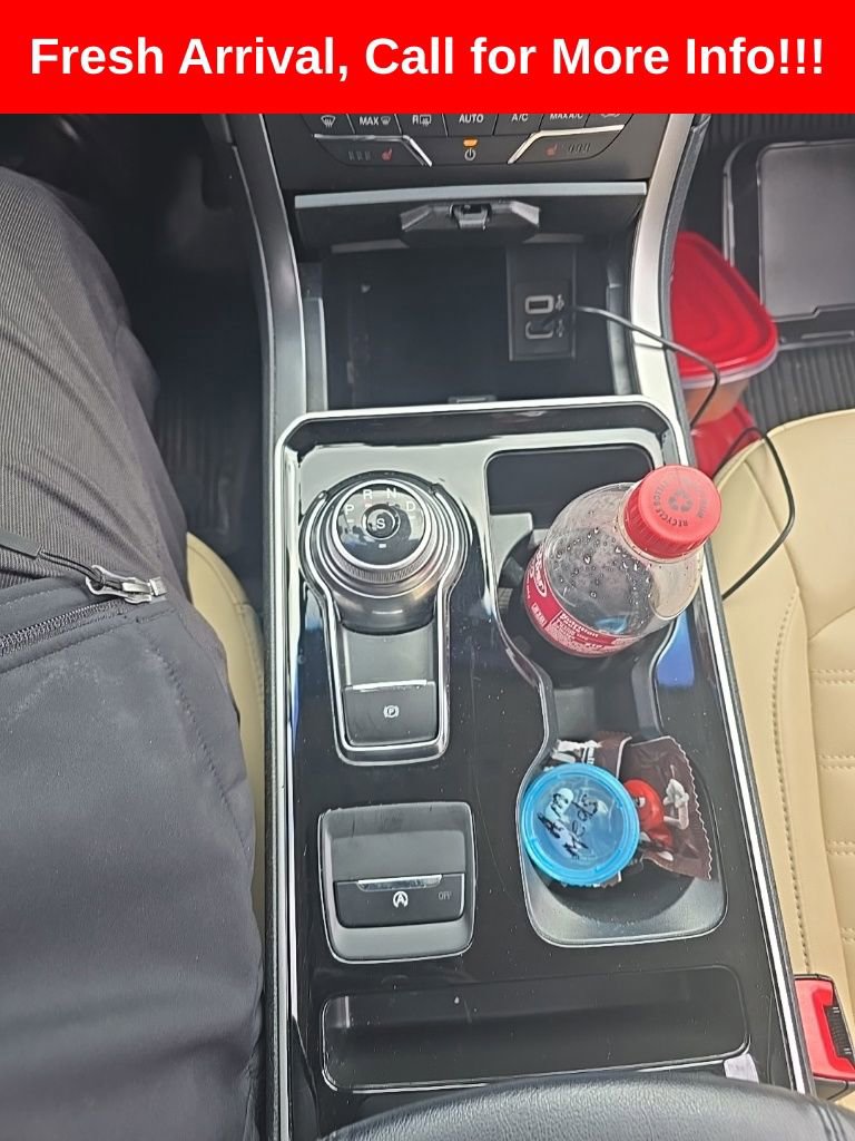 Used 2020 Ford Edge SEL w/ Convenience Package image 6