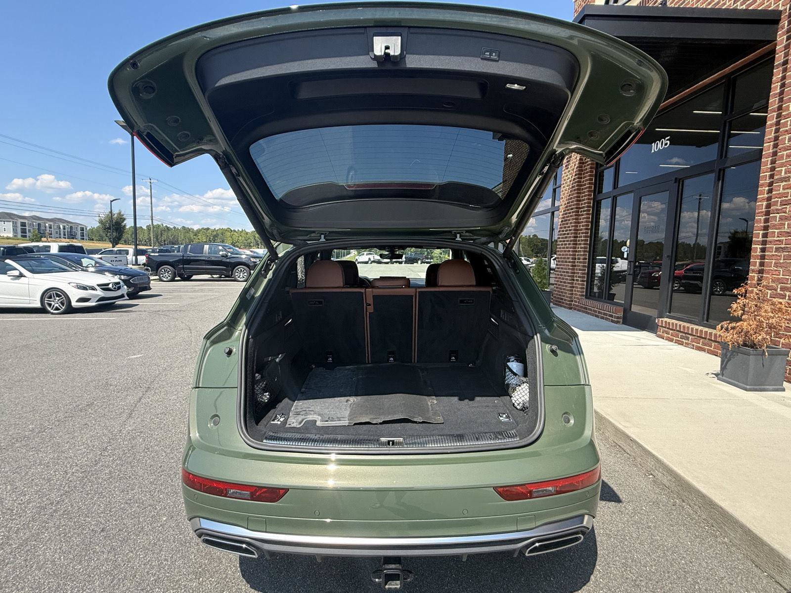 Used 2022 Audi Q5 e Premium Plus AWD/4WD image 25