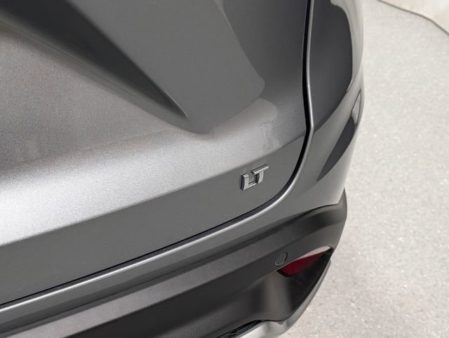 New 2026 Chevrolet Trax LT w/ Sunroof Package FWD image 5