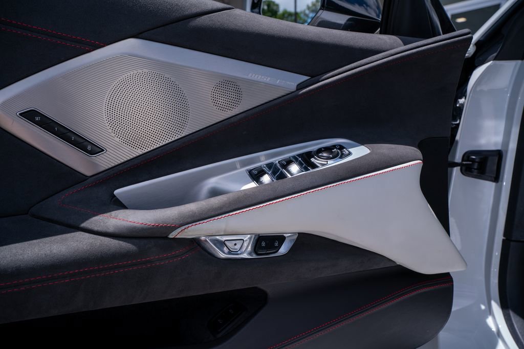 Used 2023 Chevrolet Corvette Stingray Premium Conv w/ Z51 Performance Package RWD image 32