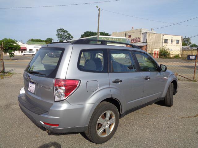 Used 2012 Subaru Forester 2.5X w/ Alloy Wheel Pkg AWD/4WD image 28