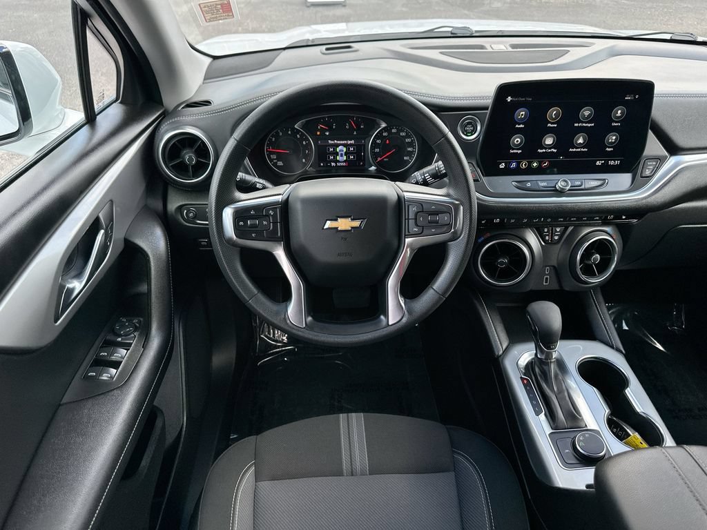 Certified 2025 Chevrolet Blazer LT FWD image 21