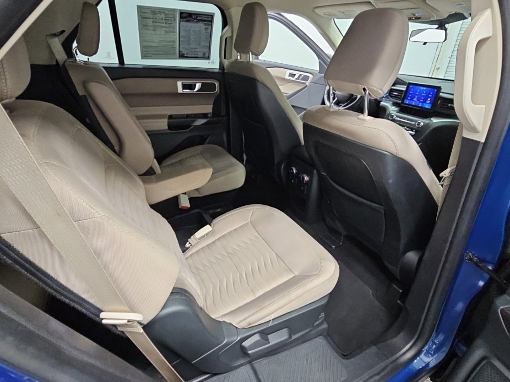 Used 2020 Ford Explorer XLT RWD image 36