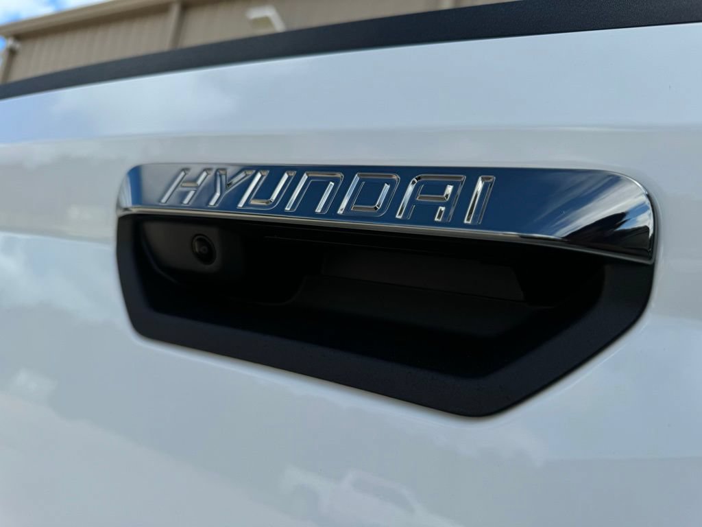 New 2025 Hyundai Santa Cruz XRT AWD/4WD image 16