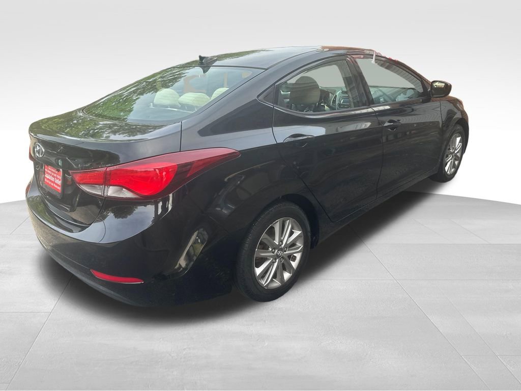 Used 2014 Hyundai Elantra SE w/ Option Group 02 FWD image 24