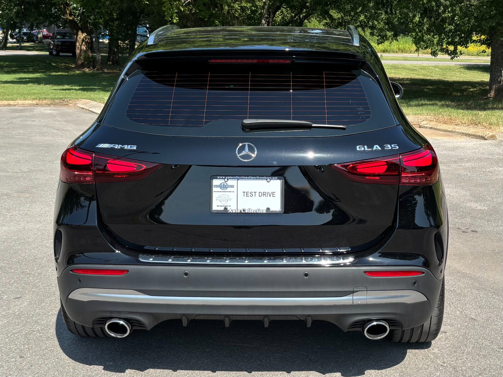 Used 2024 Mercedes-Benz GLA 35 AMG 4MATIC image 5