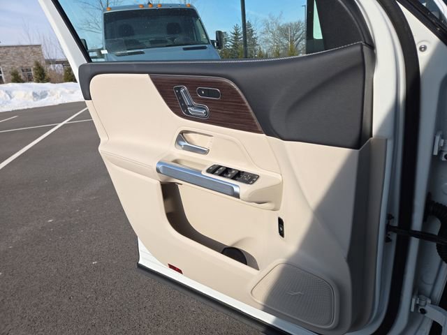 New 2026 Mercedes-Benz GLB 250 4MATIC image 22