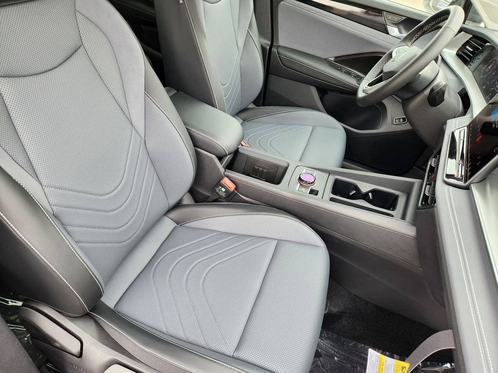 New 2026 Volkswagen Tiguan SE AWD/4WD image 11