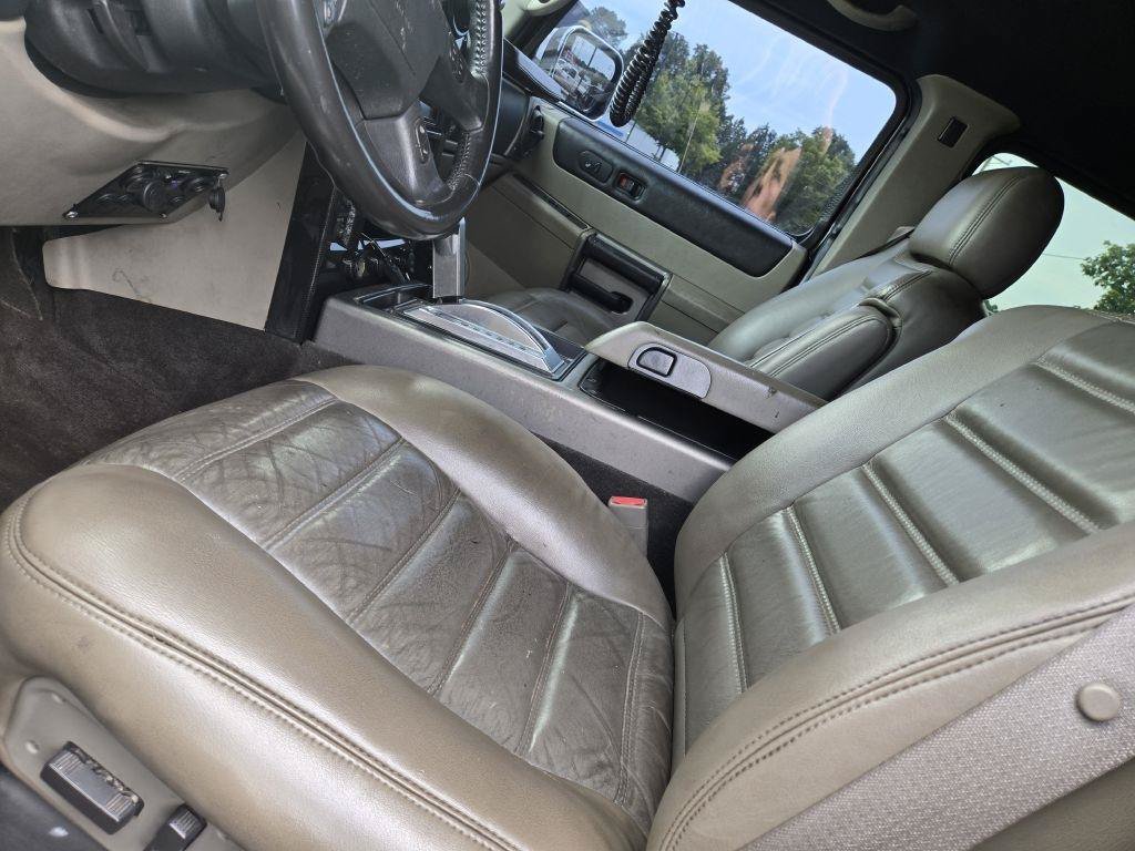 Used 2003 HUMMER H2 w/ Preferred Equipment Group AWD/4WD image 30