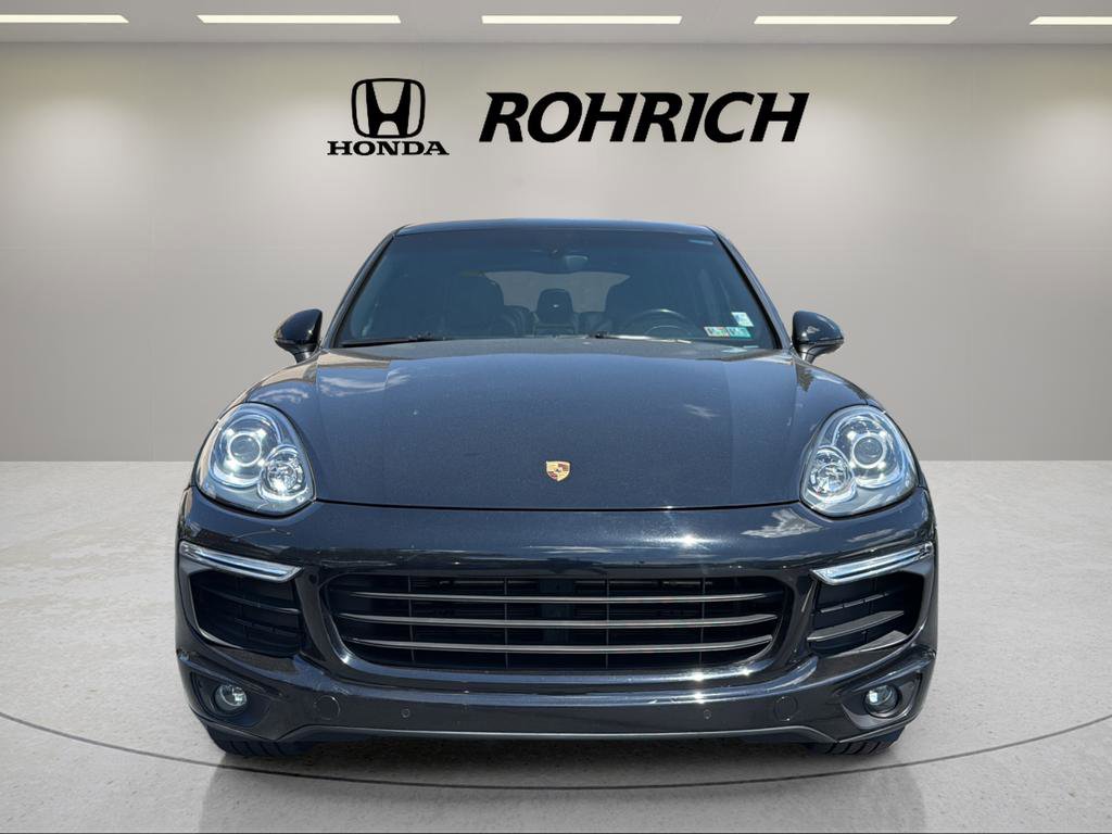 Used 2016 Porsche Cayenne AWD/4WD image 2