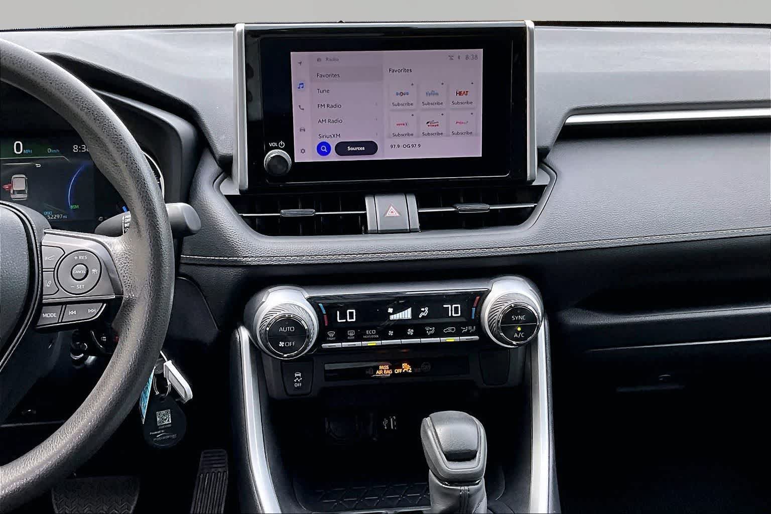 Certified 2025 Toyota RAV4 LE AWD/4WD image 7