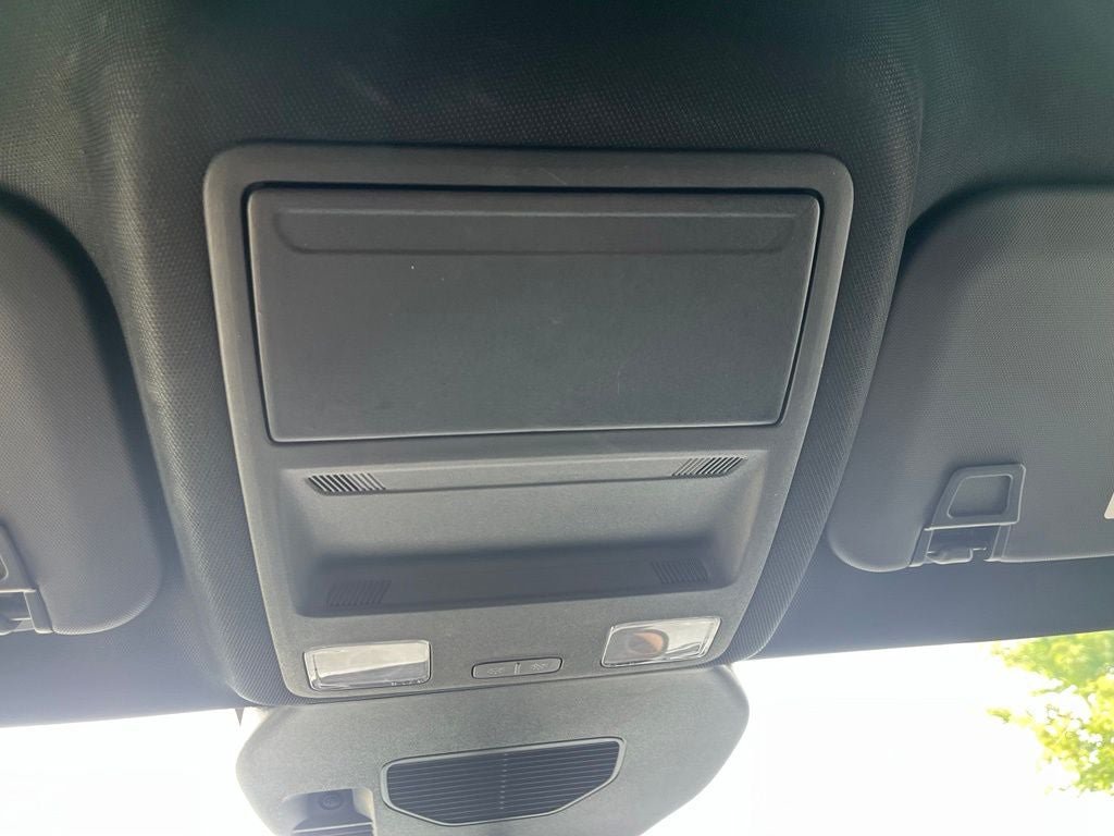 Certified 2025 Ford Escape ST-Line w/ Equipment Group 301A FWD image 34