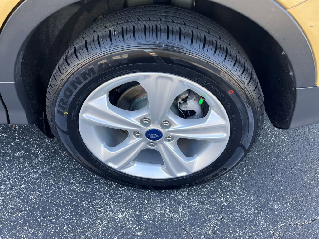 Used 2014 Ford Escape SE image 26