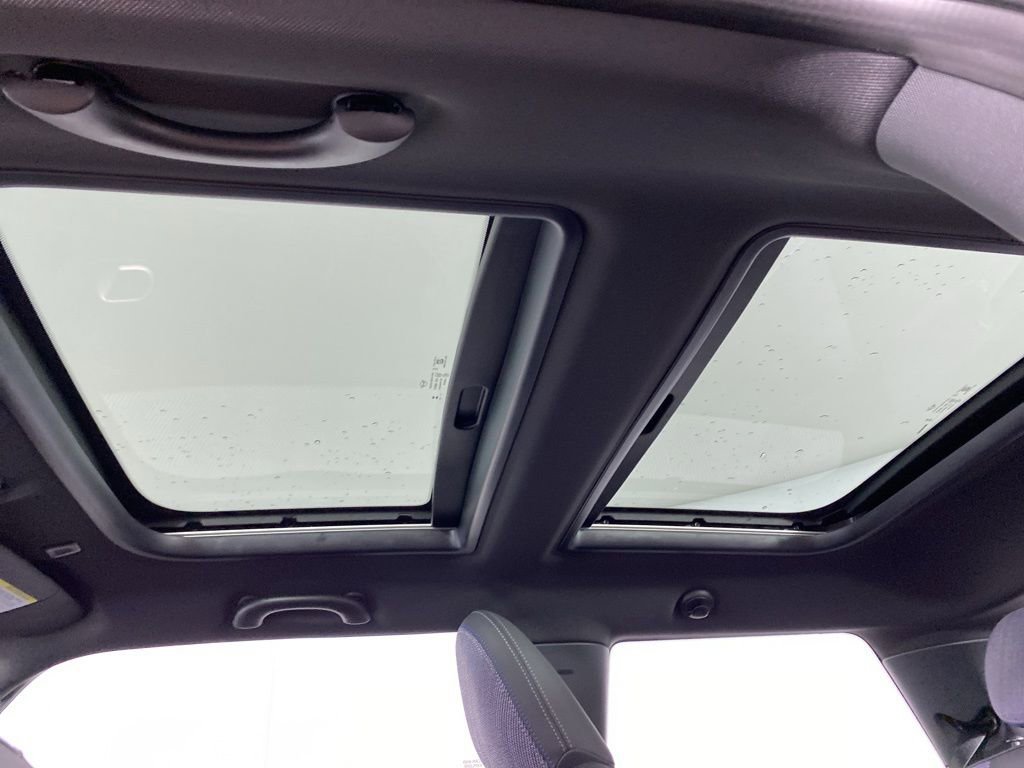 New 2026 MINI Cooper S image 22