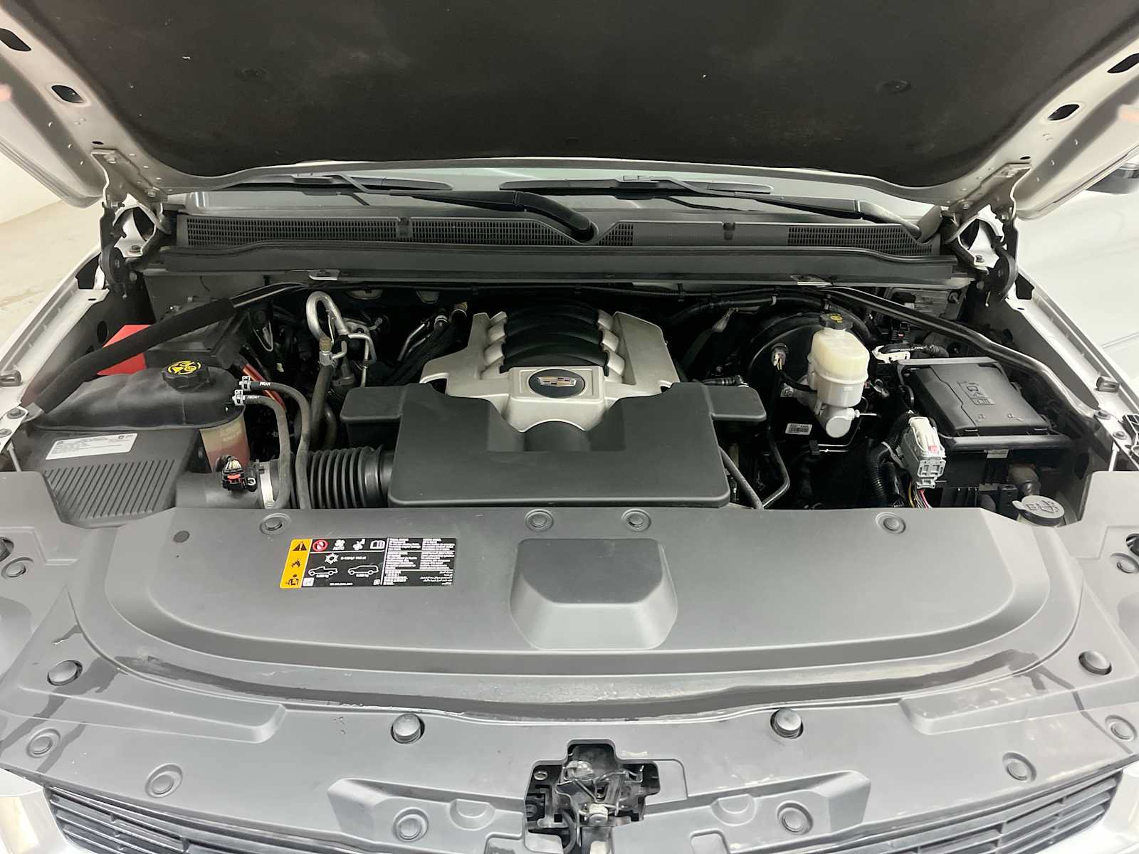 Used 2019 Cadillac Escalade ESV Premium Luxury AWD/4WD image 24