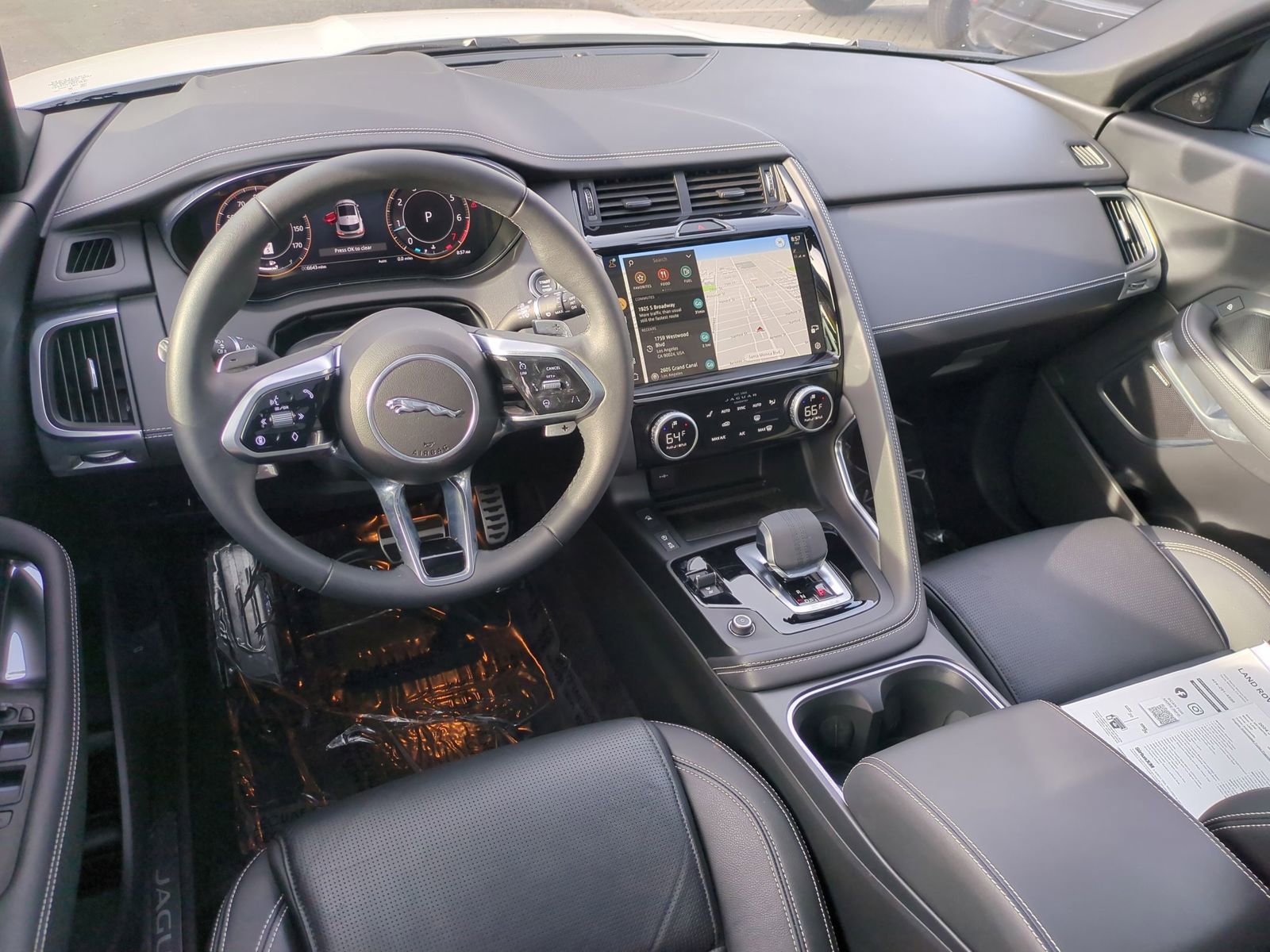 Used 2024 Jaguar E-PACE R-Dynamic SE image 26