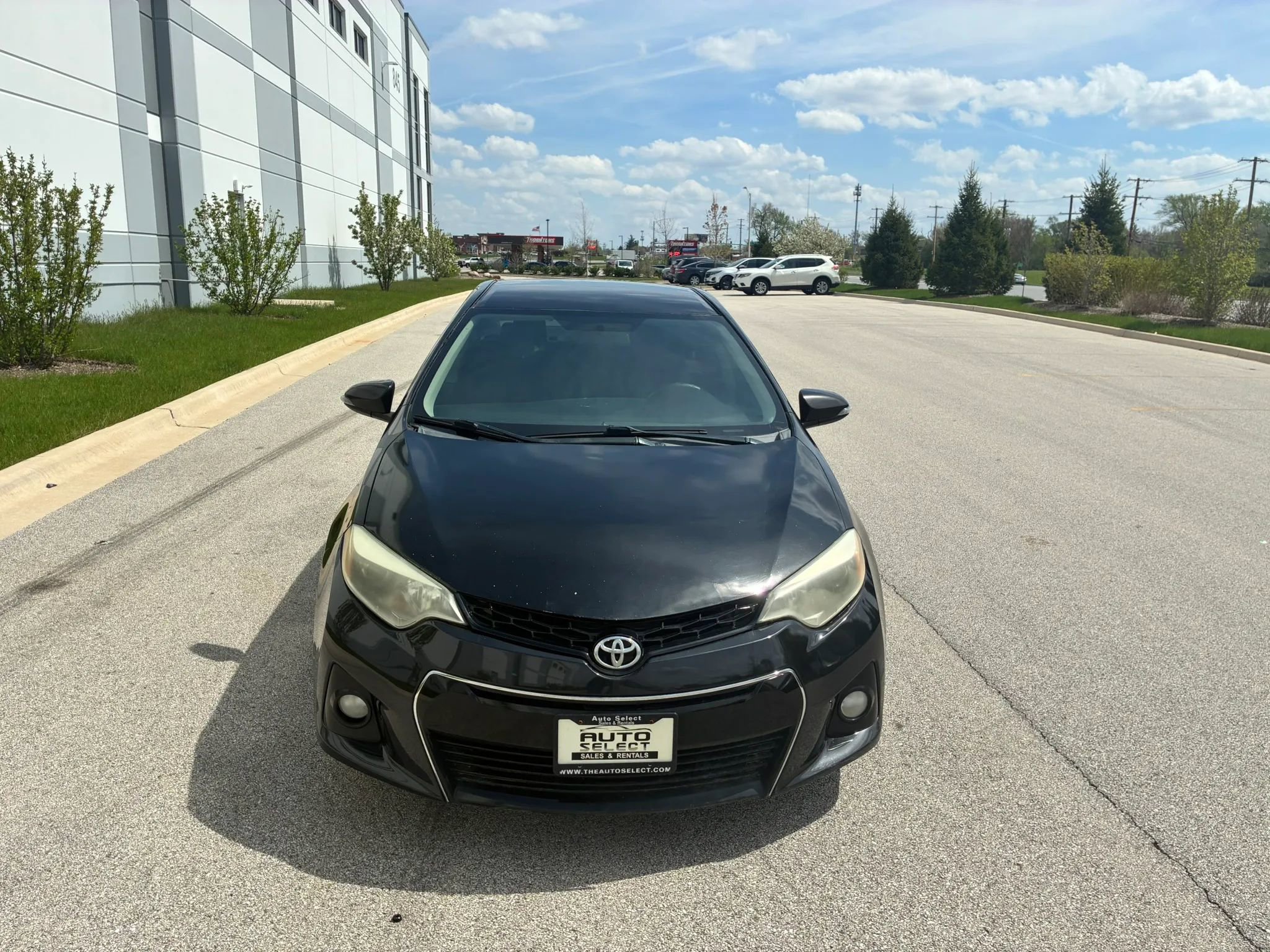 Used 2014 Toyota Corolla S FWD image 2