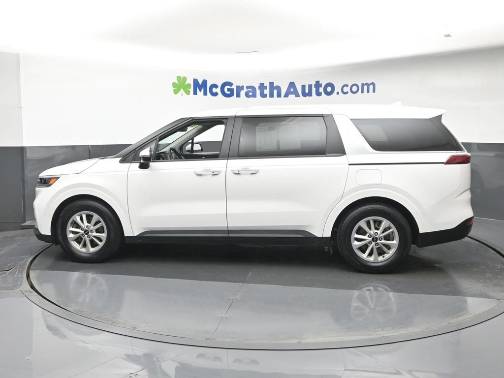 Used 2024 Kia Carnival LX FWD image 27