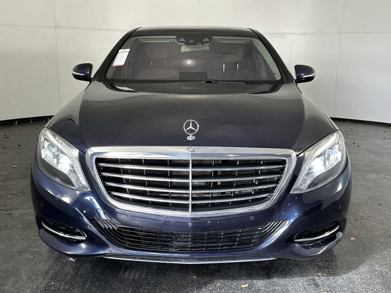 Used 2017 Mercedes-Benz S 550 4MATIC Sedan image 3