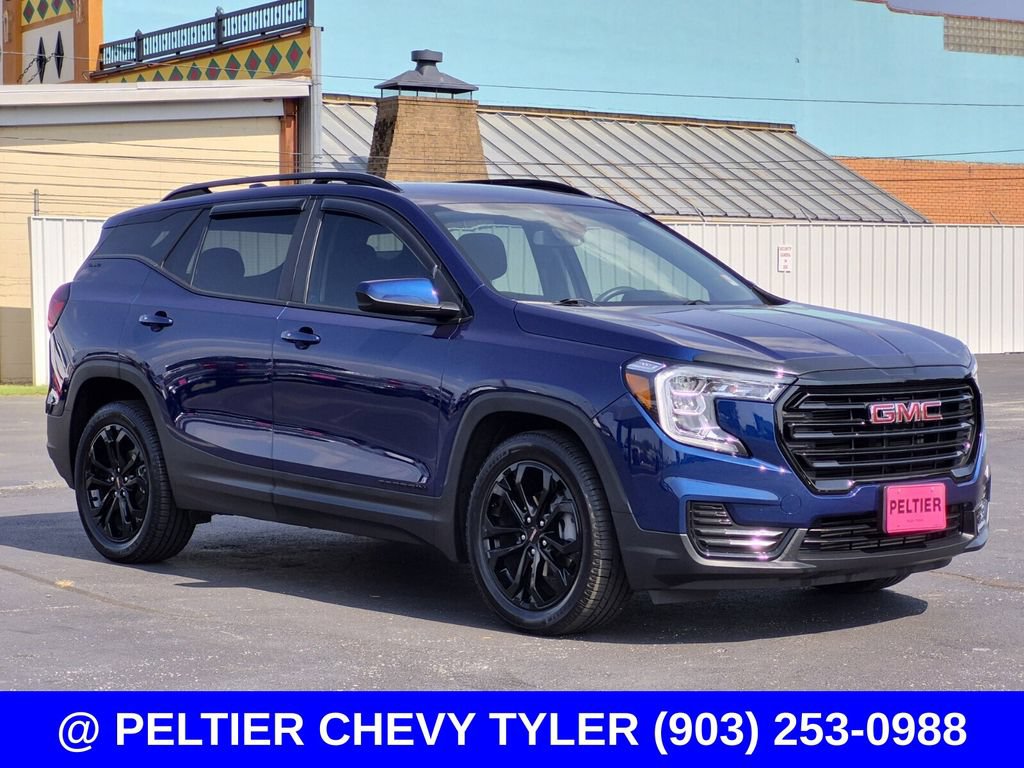 Used 2022 GMC Terrain SLE w/ Driver Convenience Package
