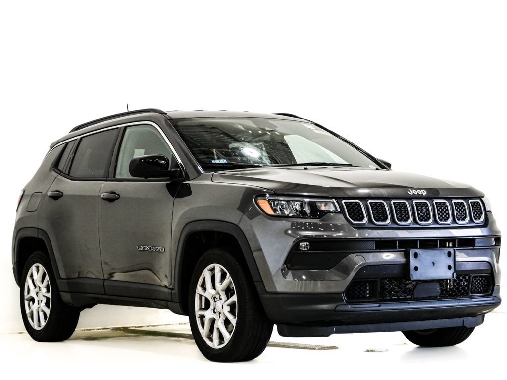 Used 2023 Jeep Compass Latitude