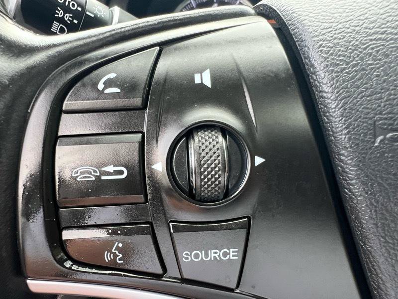 Used 2020 Acura MDX SH-AWD image 26