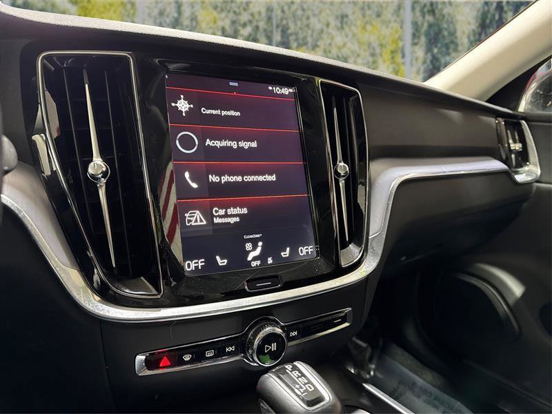 Used 2019 Volvo S60 T6 Momentum w/ Premium Package image 14