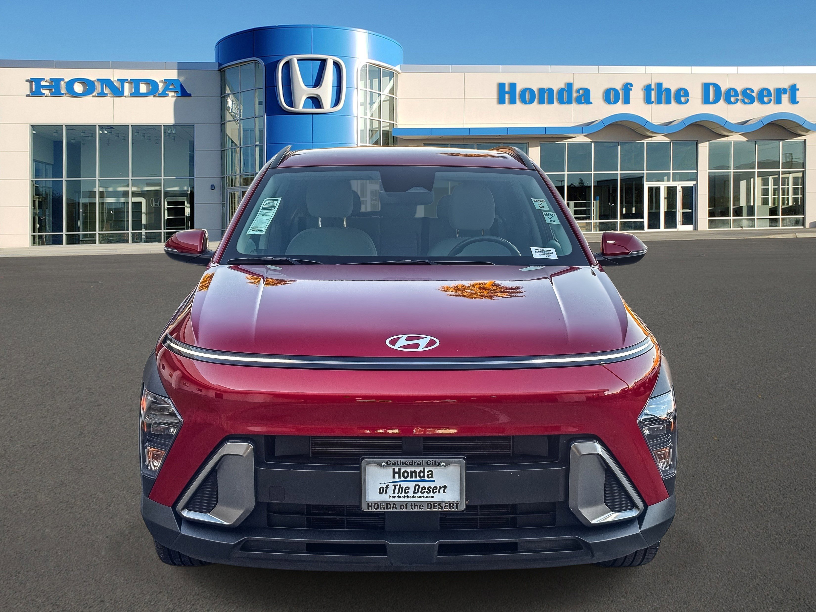 Used 2024 Hyundai Kona SEL image 2