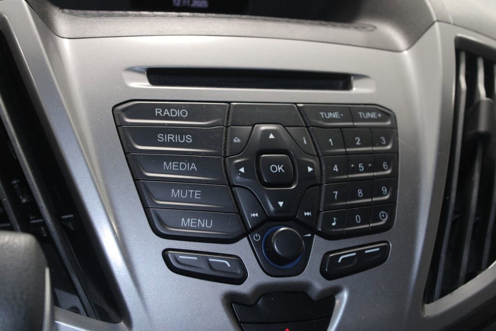 Used 2017 Ford Transit 350 XLT image 39